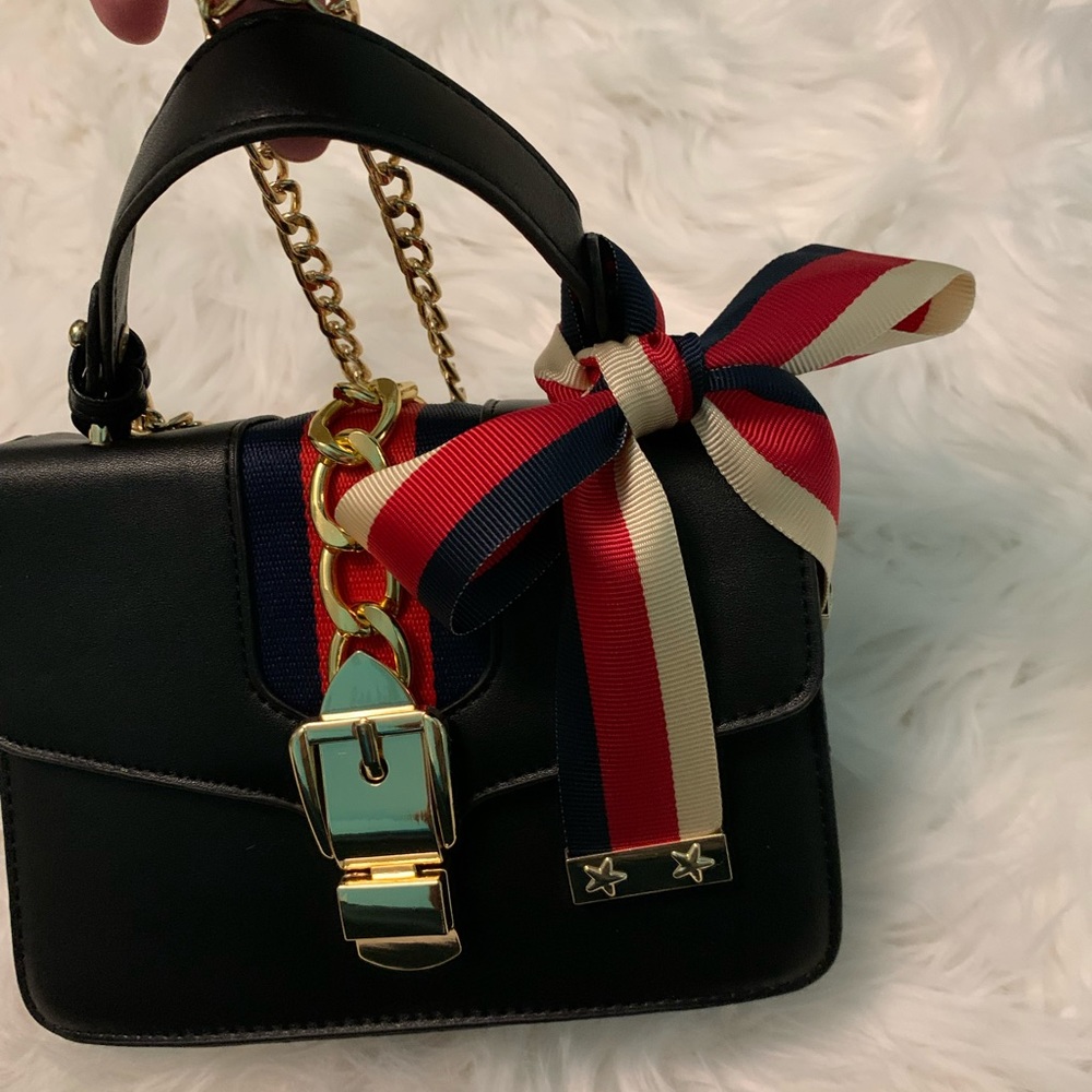 Designer Styling handbag NWOT